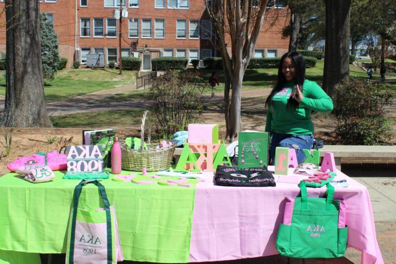 Alpha Kappa Alpha table at Club Fest